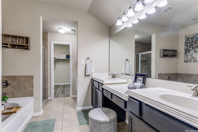 15435 Gallant Bloom, San Antonio, TX 78245