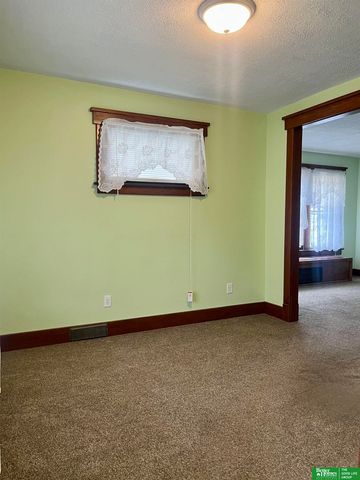 312 N 33rd Street, Omaha, NE 68132