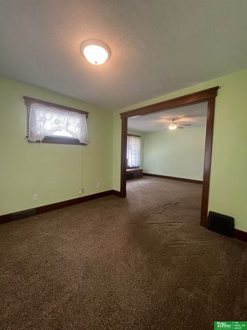 312 N 33rd Street, Omaha, NE 68132