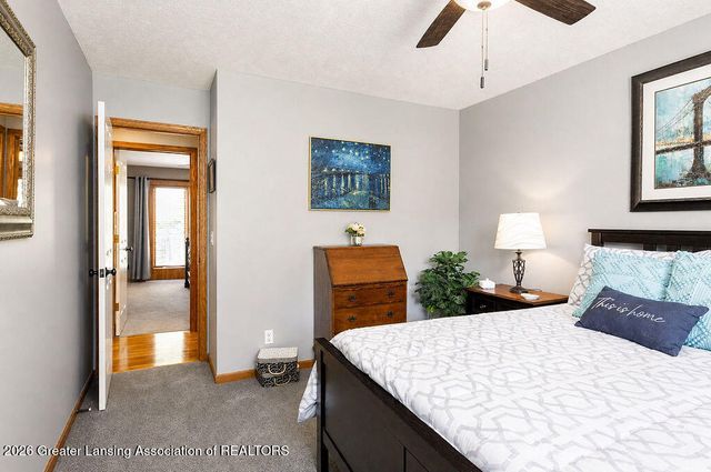 1100 Wild Ginger Trail, Haslett, MI 48840