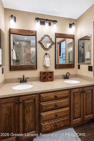1100 Wild Ginger Trail, Haslett, MI 48840
