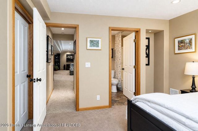 1100 Wild Ginger Trail, Haslett, MI 48840