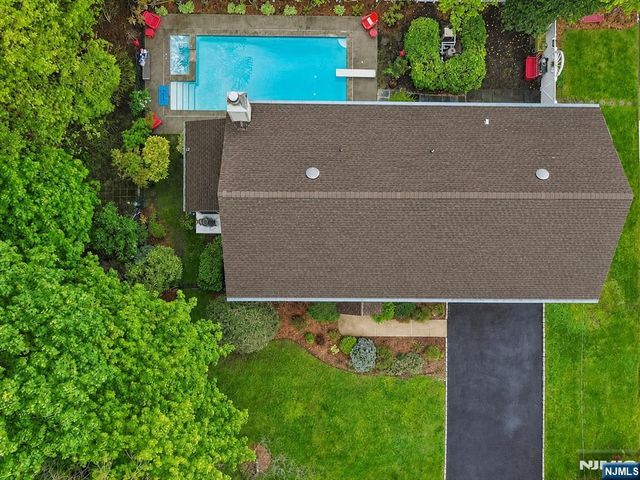 720 Maxwell Place, Ridgewood, NJ 07450