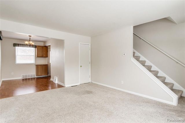 3388 Coolidge Hwy, Royal Oak, MI 48073