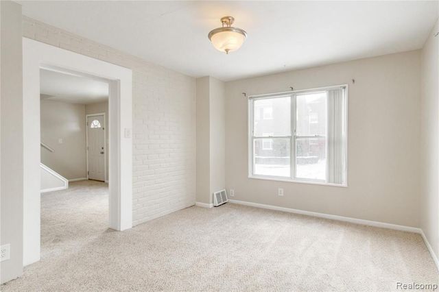 3388 Coolidge Hwy, Royal Oak, MI 48073