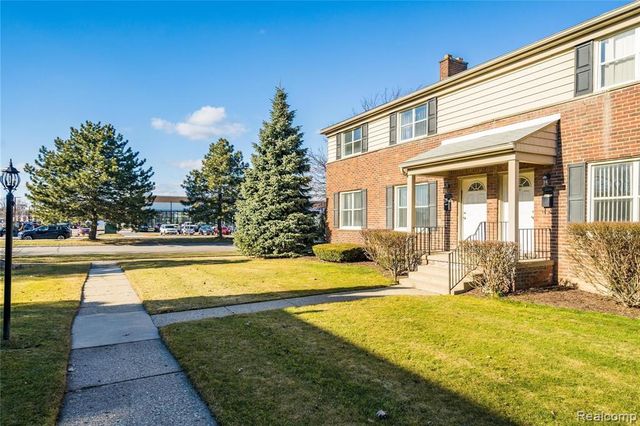 3388 Coolidge Hwy, Royal Oak, MI 48073