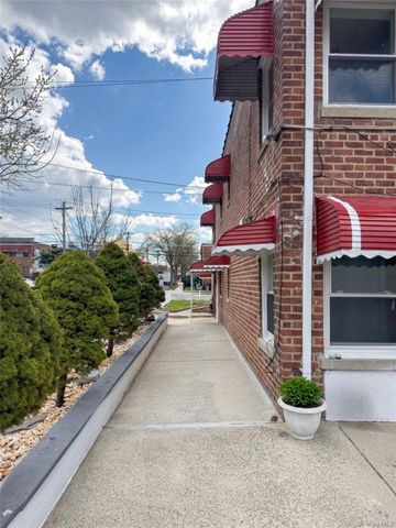 3529 Laconia Avenue, Bronx, NY 10469