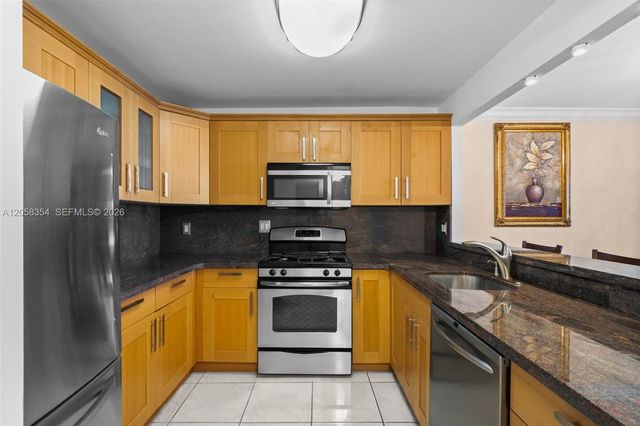 2030 S Ocean Drive 1701, Hallandale Beach, FL 33009