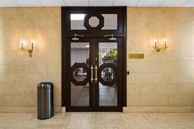2030 S Ocean Drive 1701, Hallandale Beach, FL 33009