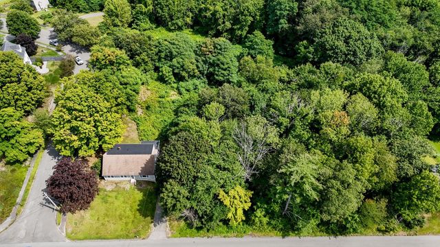 129 Forest St, Haverhill, MA 01832