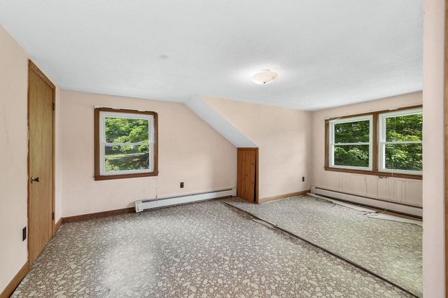 129 Forest St, Haverhill, MA 01832