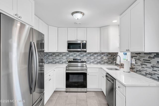 102A Buckingham Drive A, Manchester, NJ 08759