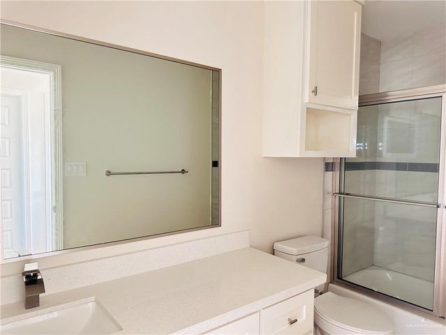 3421 Kerala Avenue D, Edinburg, TX 78539