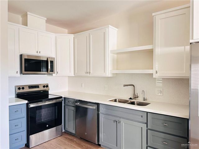 3421 Kerala Avenue D, Edinburg, TX 78539