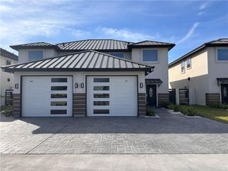 3421 Kerala Avenue D, Edinburg, TX 78539