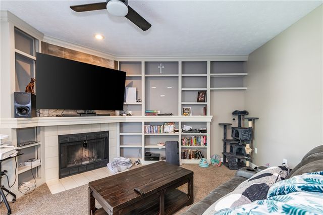 2381 Polo Park Drive, West Carrollton, OH 45439