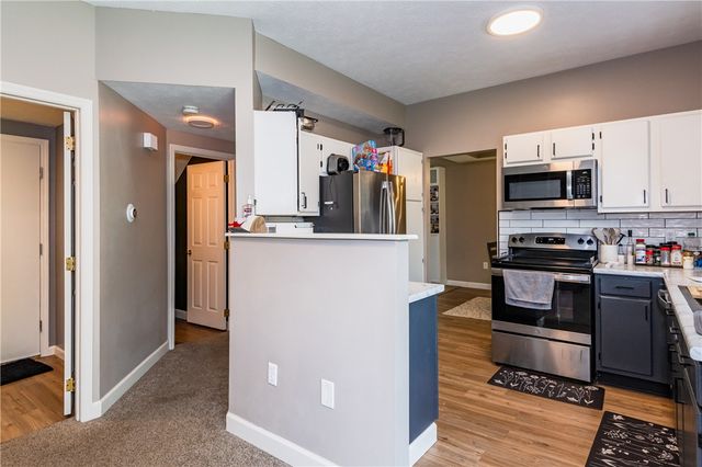 2381 Polo Park Drive, West Carrollton, OH 45439