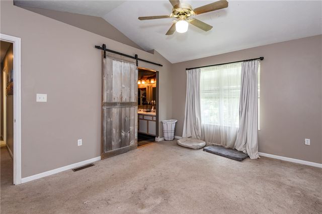 2381 Polo Park Drive, West Carrollton, OH 45439