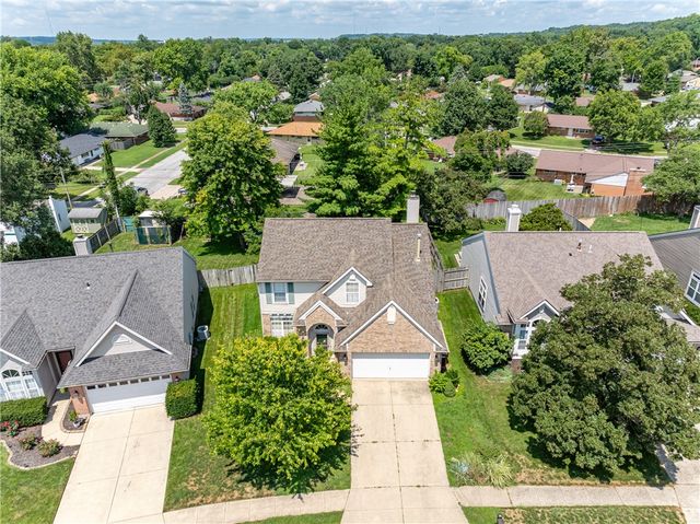 2381 Polo Park Drive, West Carrollton, OH 45439