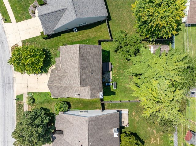 2381 Polo Park Drive, West Carrollton, OH 45439