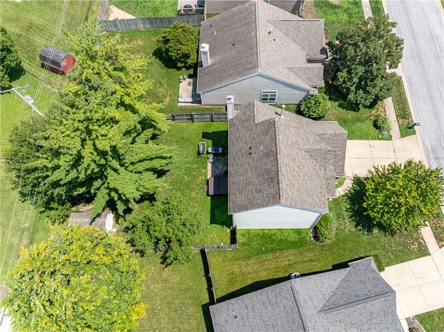 2381 Polo Park Drive, West Carrollton, OH 45439