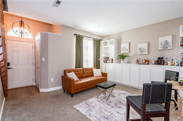 2381 Polo Park Drive, West Carrollton, OH 45439