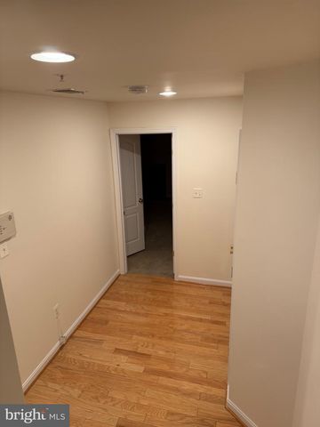 10340 PROCERA DR, Rockville, MD 20850
