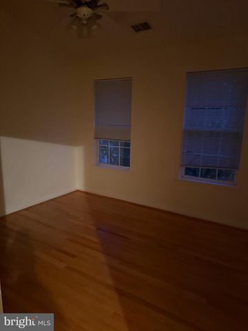 10340 PROCERA DR, Rockville, MD 20850