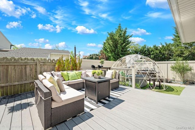 962 Mildred Drive, Baldwin Harbor, NY 11510