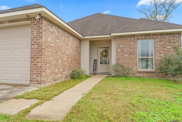 32490 Lake Pointe Blvd, Denham Springs, LA 70726
