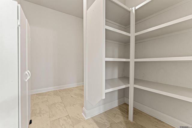 32490 Lake Pointe Blvd, Denham Springs, LA 70726