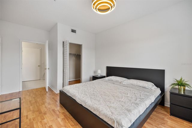 5554 METROWEST BOULEVARD 30, Orlando, FL 32811