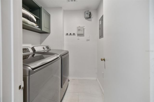 5554 METROWEST BOULEVARD 30, Orlando, FL 32811