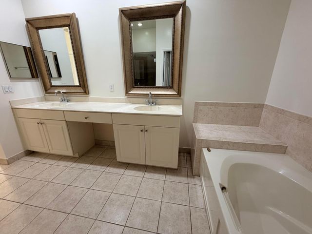 5772 NW 119th Drive, Coral Springs, FL 33076