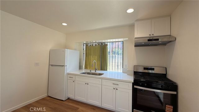 303 N New Avenue C, Monterey Park, CA 91755