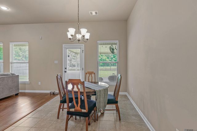 26406 Evangeline Trace Blvd, Denham Springs, LA 70726