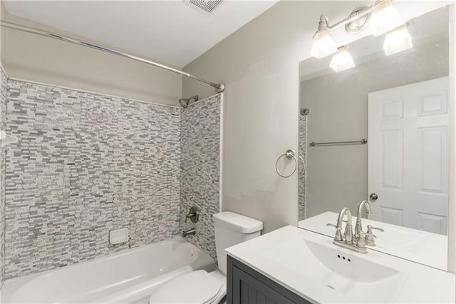 12720 Morningpark Circle, Alpharetta, GA 30004