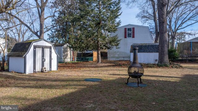 131 LAKEVIEW DR, Salisbury, MD 21804