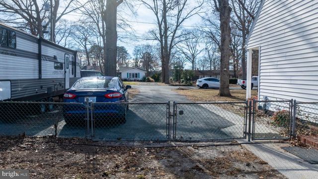 131 LAKEVIEW DR, Salisbury, MD 21804