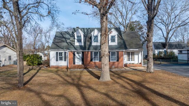 131 LAKEVIEW DR, Salisbury, MD 21804