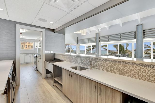 4740 S Ocean Boulevard 702, Highland Beach, FL 33487