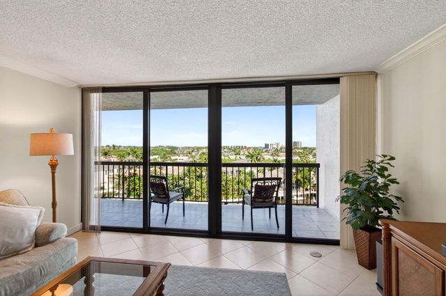 4740 S Ocean Boulevard 702, Highland Beach, FL 33487