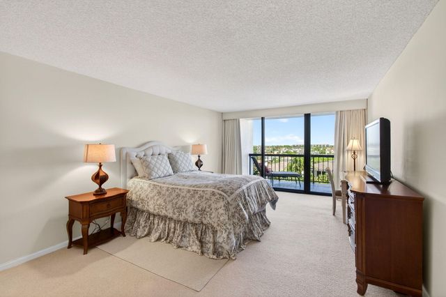 4740 S Ocean Boulevard 702, Highland Beach, FL 33487