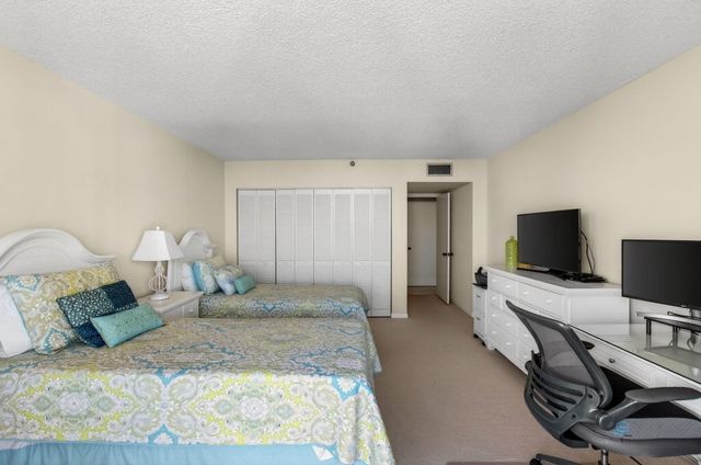 4740 S Ocean Boulevard 702, Highland Beach, FL 33487