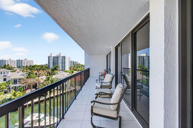 4740 S Ocean Boulevard 702, Highland Beach, FL 33487