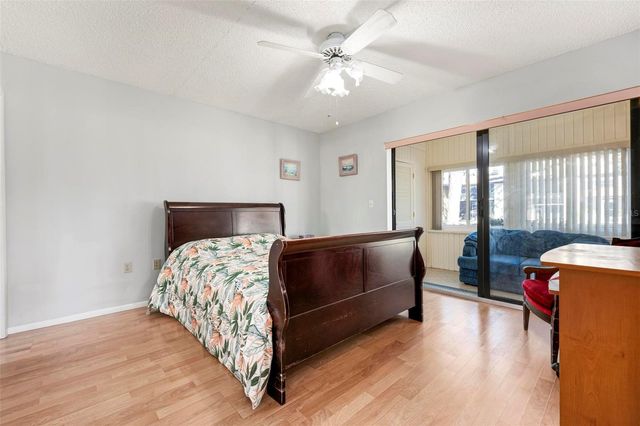 25 QUAILS RUN BOULEVARD 6, Englewood, FL 34223