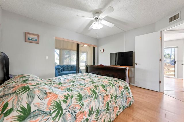 25 QUAILS RUN BOULEVARD 6, Englewood, FL 34223