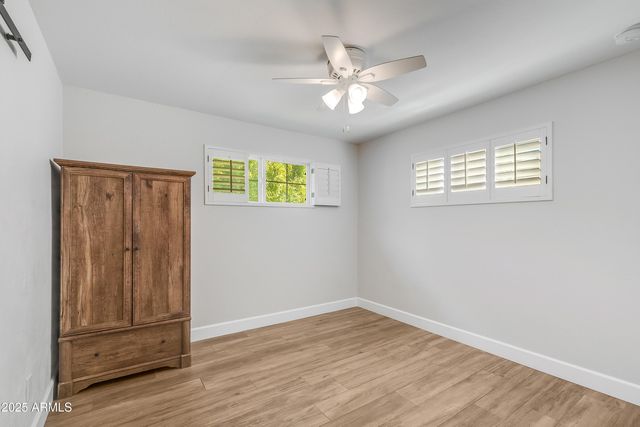 808 E CAVALIER Drive, Phoenix, AZ 85014