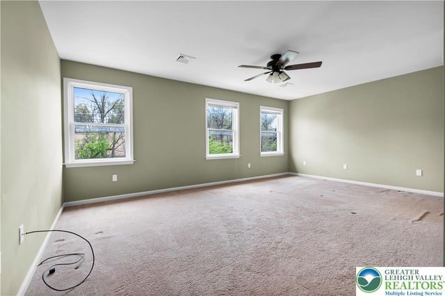 2575 Huckleberry Road, Allentown City, PA 18104