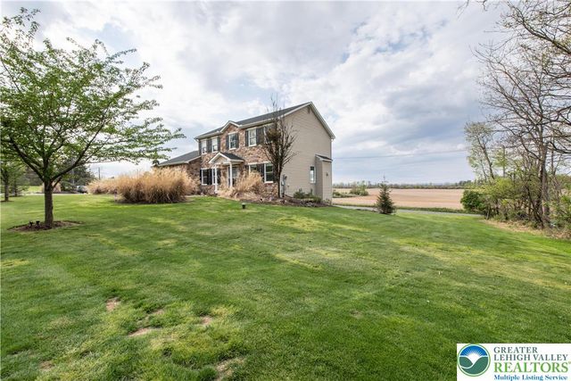2575 Huckleberry Road, Allentown City, PA 18104